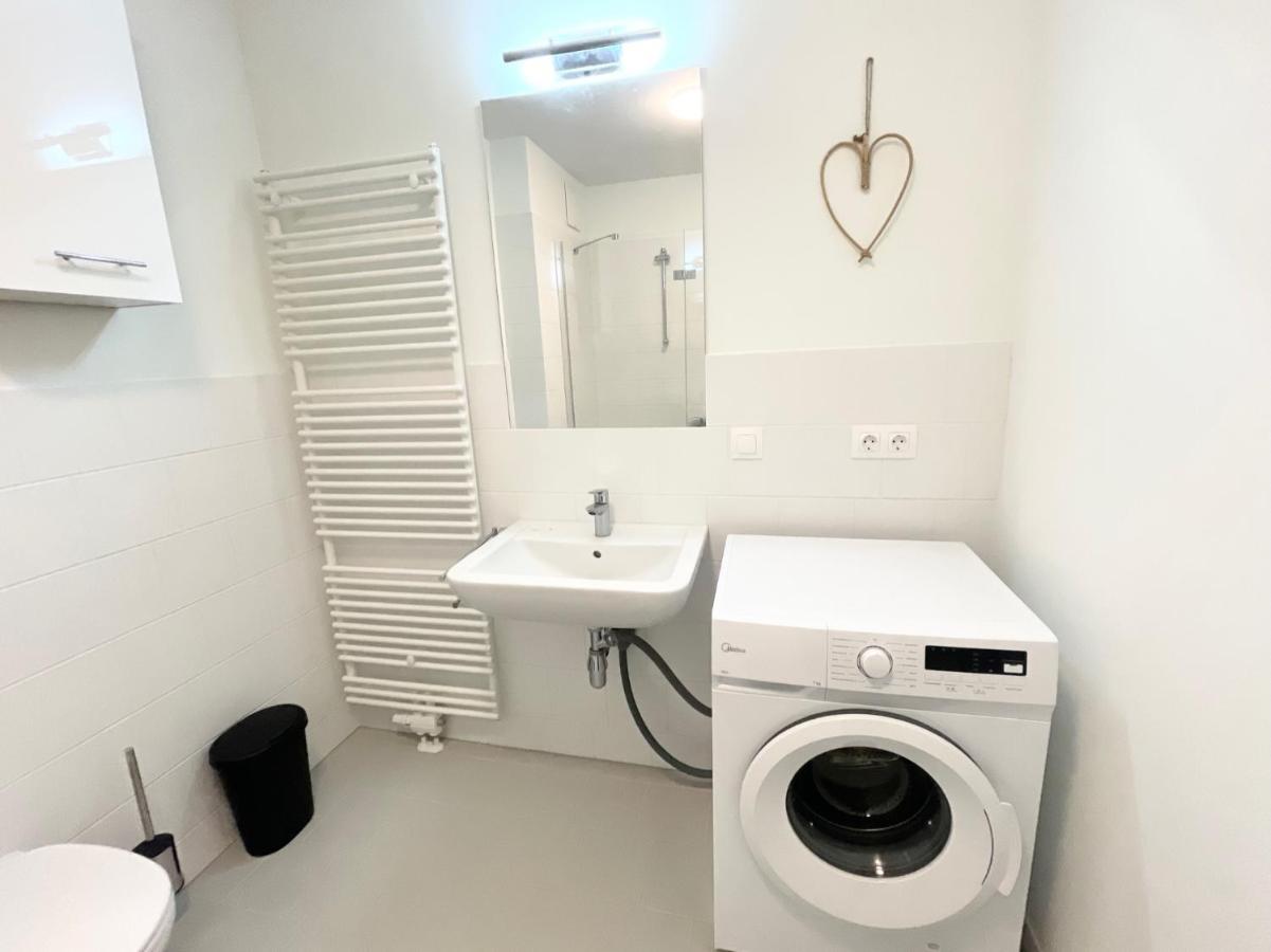 Central 55M2 Flat With Balcony & Parking Wiedeń Zewnętrze zdjęcie